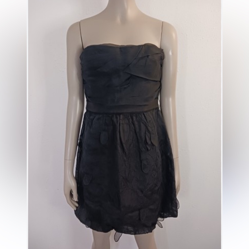 Bcbg Black Mini Strapless Dress With Leaf Appliqu